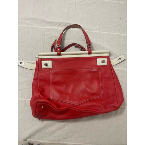 Coach Limited Edition Red and White Leather Turnlock Satchel style 9285 - Picture 1 of 12